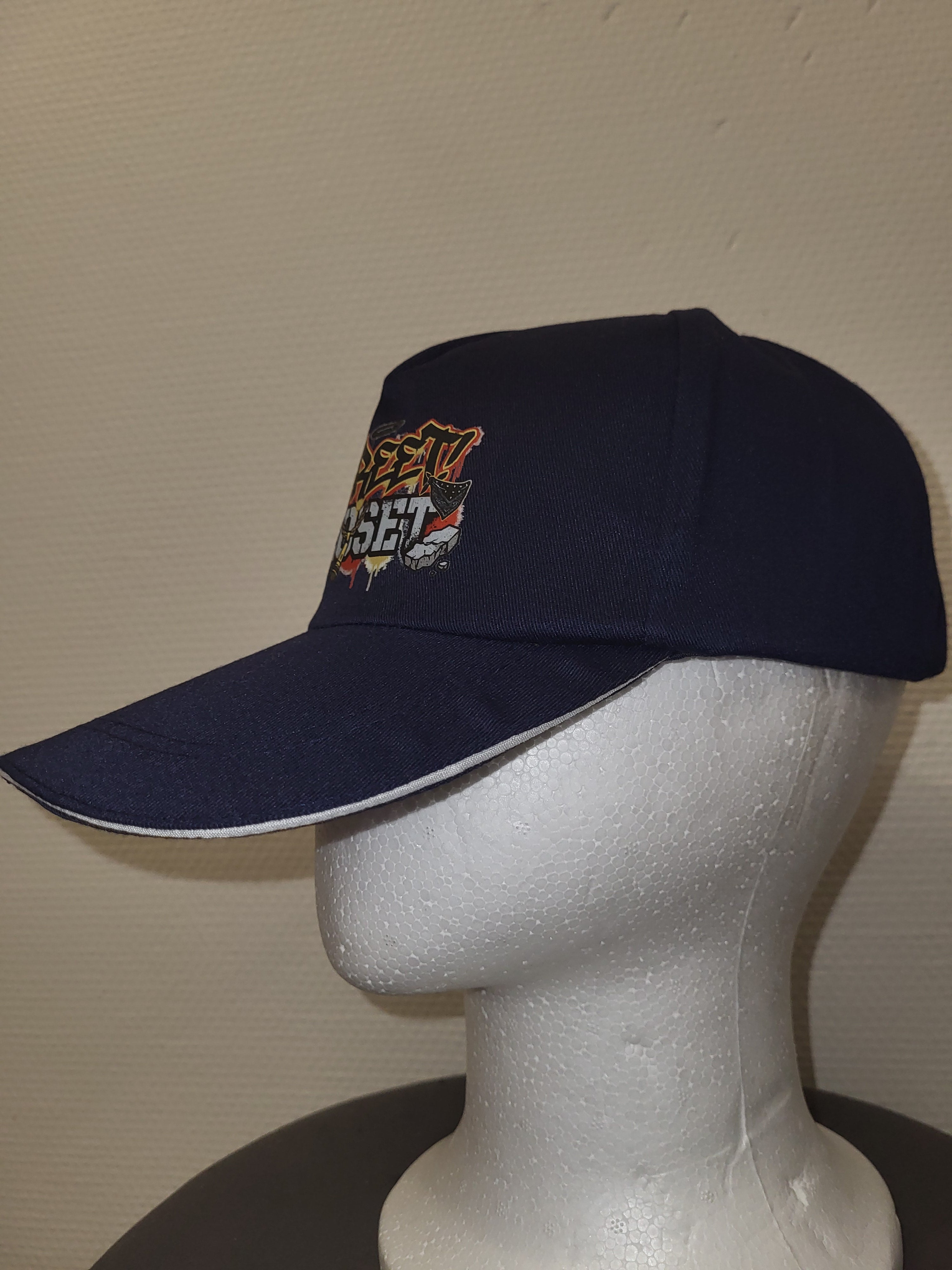 Casquette Street Closet